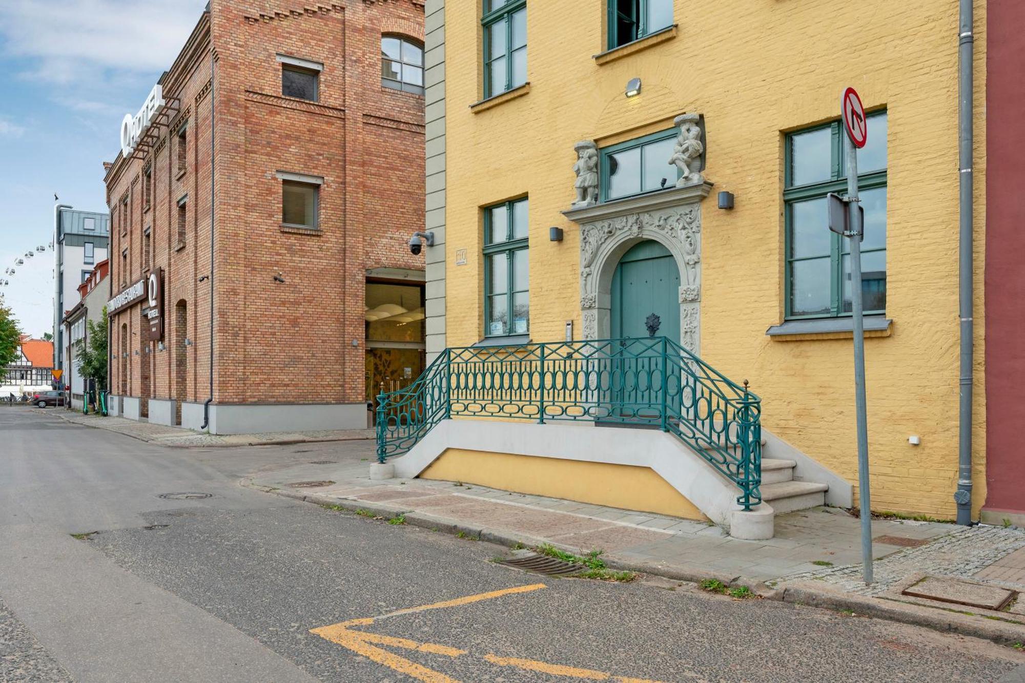 Historical Townhouse By Blue Mandarin Apartman Gdańsk Kültér fotó